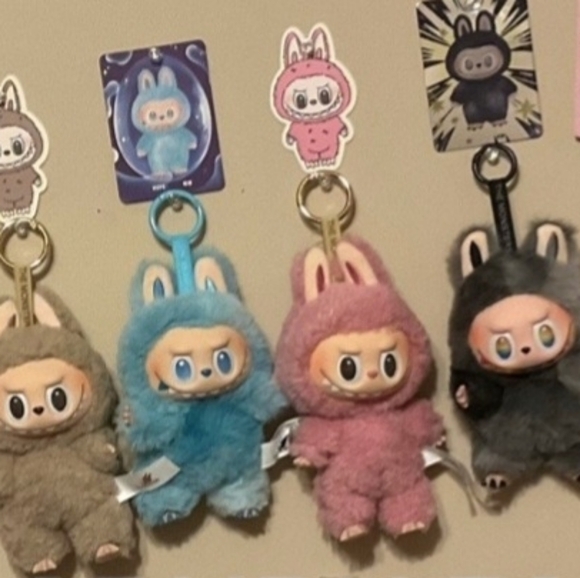 Labubu Set - Picture 2 of 2